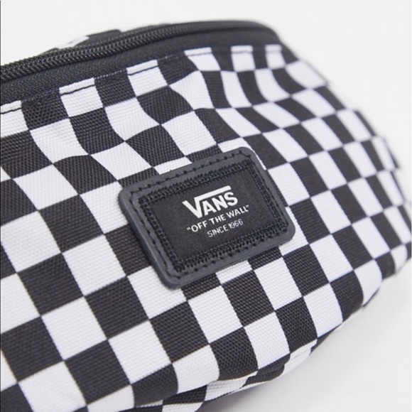 vans mini ward cross body